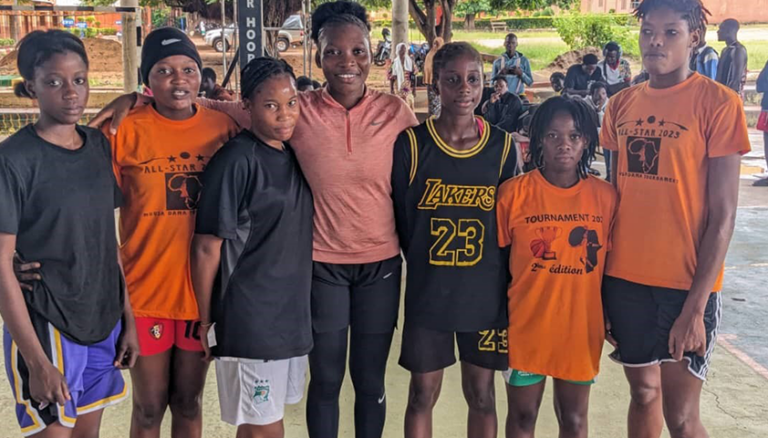 Basketball: L’édition 2024 du projet « Amazones  Basketball 3×3 Tour » 2024 démarre en fanfare