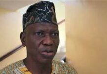 Cimetière des hommes politiques: Qui a vu A.H ?