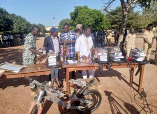 Concours Excellence en mathématiques: Clément A. H. Tonou du CEG Hubert Maga lauréat de la 7ème édition