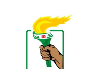 CONTRÔLE DE L’ACTION GOUVERNEMENTALE ET REDEVABILITE