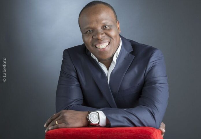 Asalfo l'artiste chanteur et entrepreneur culturel