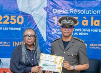 « Prix du Champion de la Paix »: Le préfet Djibril Mama Cissé distingué