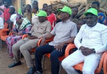 Quartiers Baparapé et Agbagba de Parakou dans le cadre des élections municipales: Le candidat Dr Abdou Razak Maman en démonstration de mobilisation