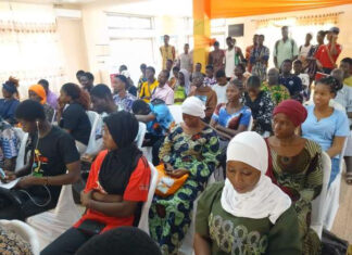 Rencontre citoyenne à Parakou: Bilal Yacoubou sensibilise la jeunesse de la 8ème sur l’importance du vote