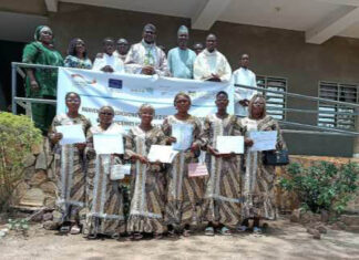 Grâce à l’appui de la coopération allemande: Six jeunes femmes de la Donga opticiennes formées