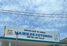 Fin de l’anarchie pour les garages de rue à Cotonou: Les mécaniciens sommés de quitter les trottoirs