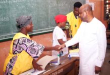 Présidentielle du 12 avril 2026: Le Pr Dorothé SOSSA accomplit son devoir civique et salue une campagne électorale pacifique