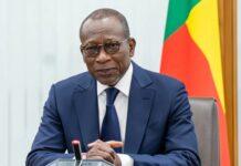 Lettre ouverte au Président de la République: » Agissez en père »