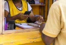 Mobile Money à Parakou : Derrière les transactions, des employés sous pression