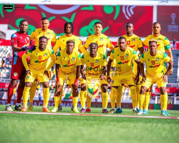 Football (1)