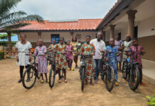 Orphelinat Compassion de Zè : AVS-ONG offre des vélos aux orphelins