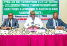 Excellence rédactionnelle et innovations technologiques à l’Assemblée nationale : La transcription des débats parlementaires au coeur d’un atelier